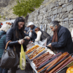 معبد غارني ودير كيغارد و أعجوبة سيمفونية الصخور 4